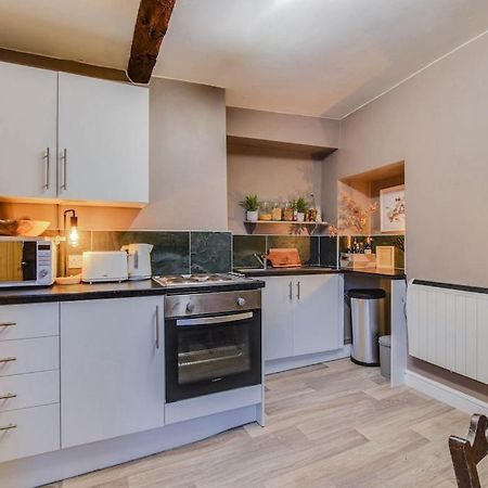 The Malthouse - Naturally Styled Central Apartment Cirencester Eksteriør billede